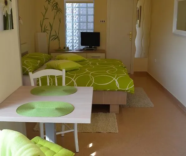 Apartament Mihalic I